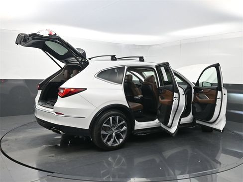Used 2024 Acura MDX SH-AWD w/ Technology Package image 46