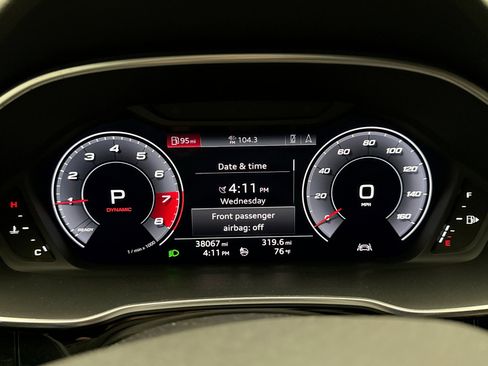 Used 2020 Audi Q3 2.0T Prestige image 9