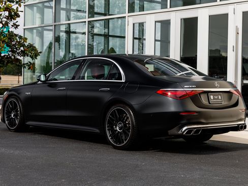 Used 2026 Mercedes-Benz S 63 AMG S image 11