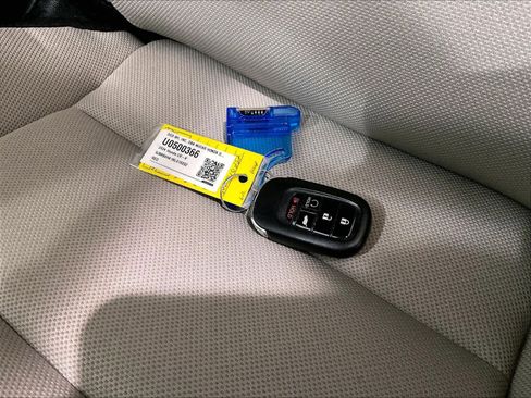 Used 2024 Honda CR-V EX image 30