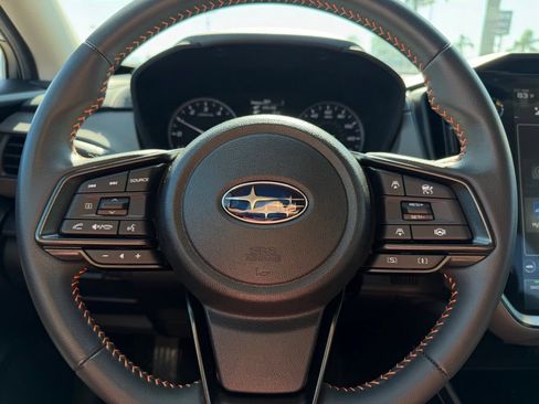 Used 2024 Subaru Crosstrek 2.5i Limited w/ Crosstrek Mirror Package AWD/4WD image 23