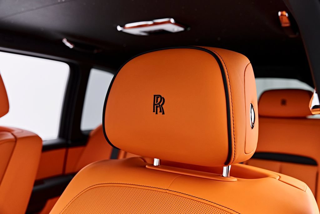 Used 2026 Rolls-Royce Cullinan w/ Cullinan Package AWD/4WD image 60