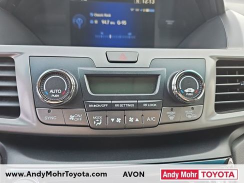 Used 2016 Honda Odyssey SE image 22