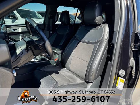 Used 2022 Ford Explorer ST w/ ST Street Pack image 18