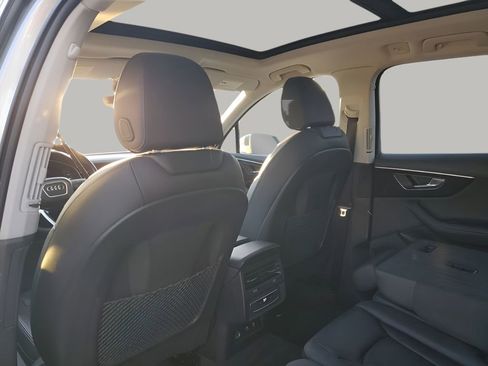 Used 2024 Audi Q7 3.0T Premium Plus image 18