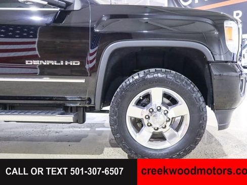 Used 2015 GMC Sierra 2500 Denali w/ Duramax Plus Package AWD/4WD image 34