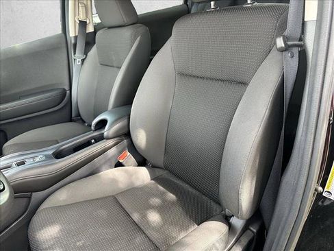 Used 2022 Honda HR-V LX image 15