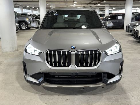 Certified 2025 BMW X1 xDrive28i w/ Convenience Package AWD/4WD image 3