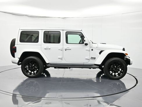Certified 2021 Jeep Wrangler Unlimited Sahara image 4