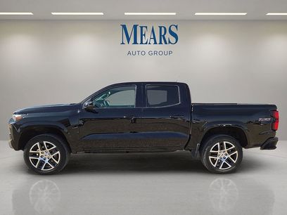 Used 2023 Chevrolet Colorado Z71 w/ Z71 Convenience Package 2