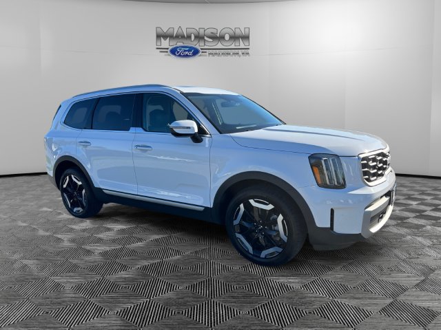 Used 2024 Kia Telluride S w/ S Sunroof Package AWD/4WD image 7