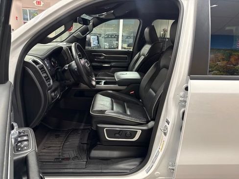 Used 2023 RAM 1500 Laramie AWD/4WD image 26