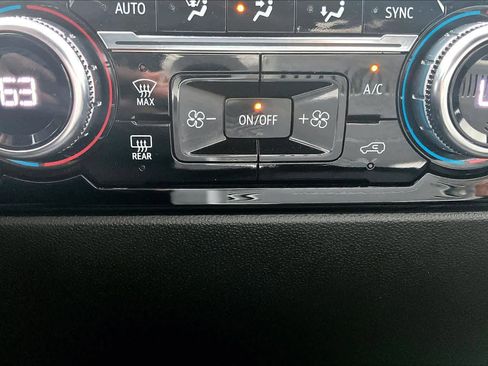 Certified 2023 GMC Sierra 1500 Elevation image 36