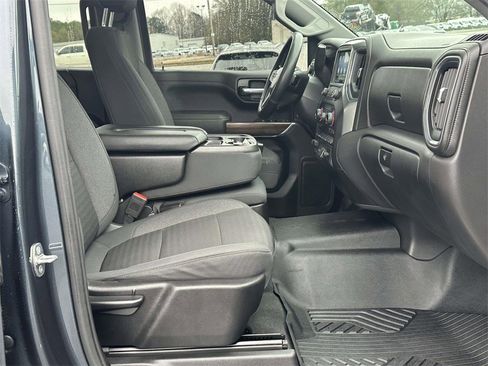 Used 2020 Chevrolet Silverado 1500 LT Trail Boss w/ Convenience Package image 6