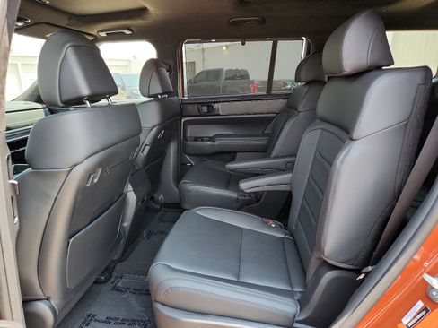 New 2024 Hyundai Santa Fe Calligraphy image 12