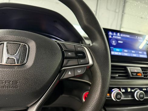 Used 2021 Honda Accord LX image 23