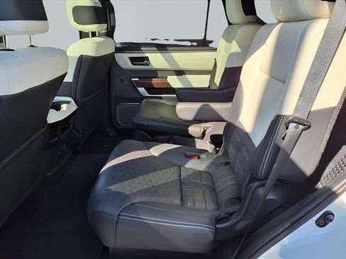 Used 2024 Toyota Sequoia Capstone image 24