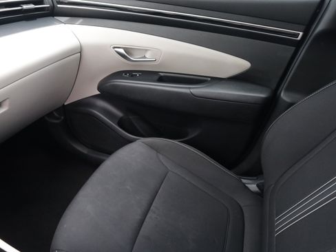 Used 2024 Hyundai Tucson SEL FWD image 17