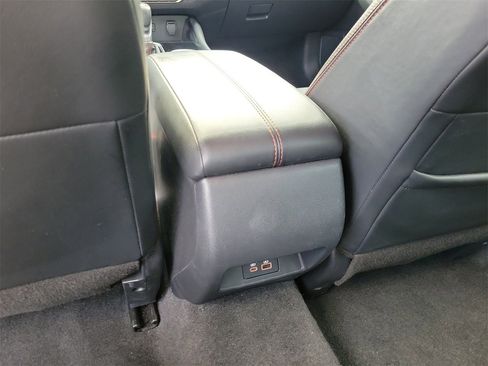 Used 2025 Nissan Altima 2.5 SR image 11