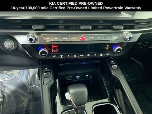 Certified 2024 Kia Telluride S w/ S Sunroof Package image 8