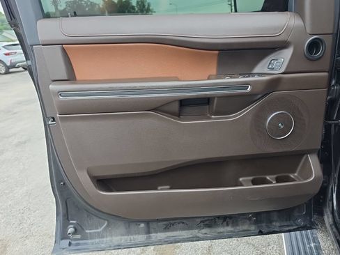 Used 2023 Ford Expedition King Ranch AWD/4WD image 15