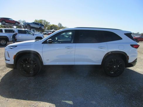 New 2026 Buick Enclave Sport Touring w/ Power Package image 9