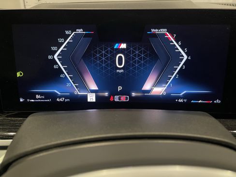 Certified 2024 BMW X6 xDrive40i w/ Premium Package image 20