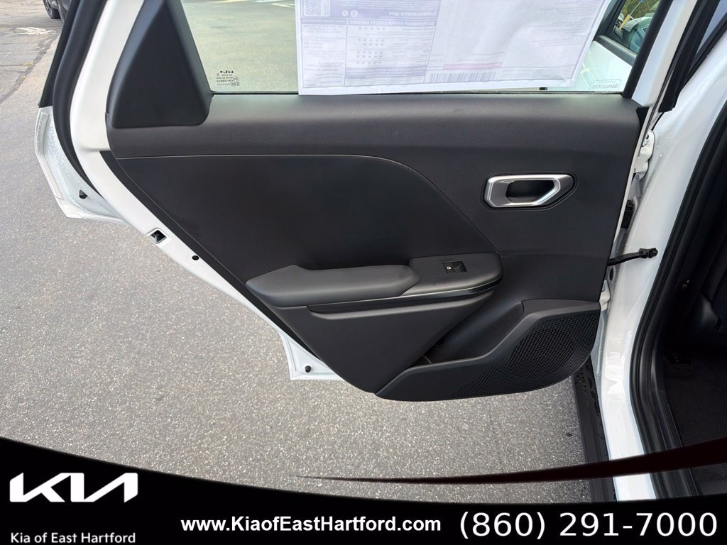 New 2026 Kia K4 FWD image 17