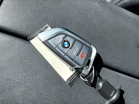 Used 2020 BMW X5 xDrive40i w/ Premium Package AWD/4WD image 12