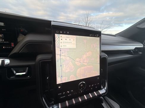 Used 2025 GMC Yukon AT4 image 20