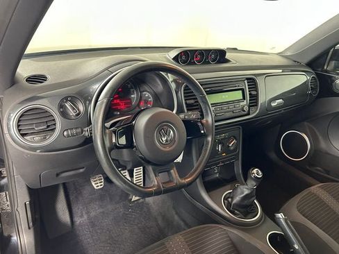 Used 2012 Volkswagen Beetle 2.0T FWD image 13