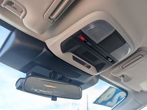 Used 2024 Subaru Crosstrek 2.5i Limited image 29