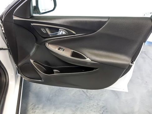 Used 2023 Chevrolet Malibu LS w/ Driver Confidence Package image 29