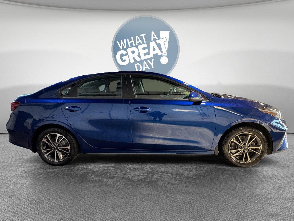 Certified 2023 Kia Forte LXS w/ LXS Technology Package FWD image 2