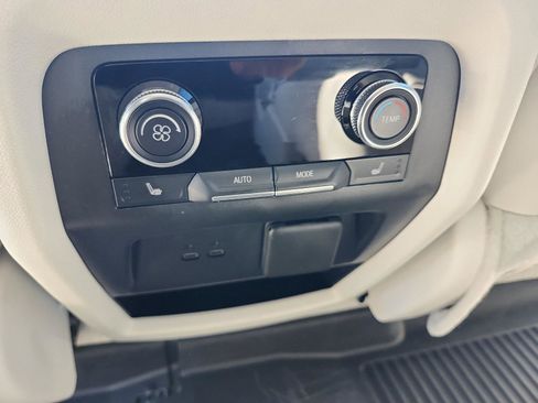 Certified 2026 Buick Enclave Avenir w/ Super Cruise Package image 13