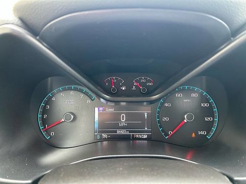 Used 2016 Chevrolet Colorado Z71 w/ Z71 Midnight Edition image 13