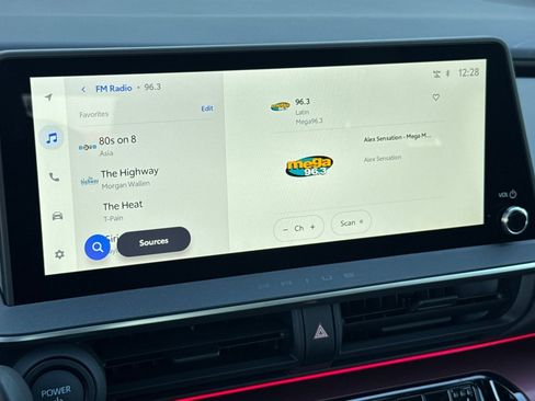 New 2026 Toyota Prius Plug-In Hybrid image 17