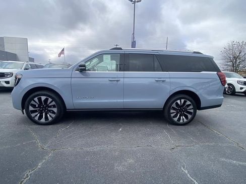 New 2026 Ford Expedition Max Platinum w/ Driver's Package image 7