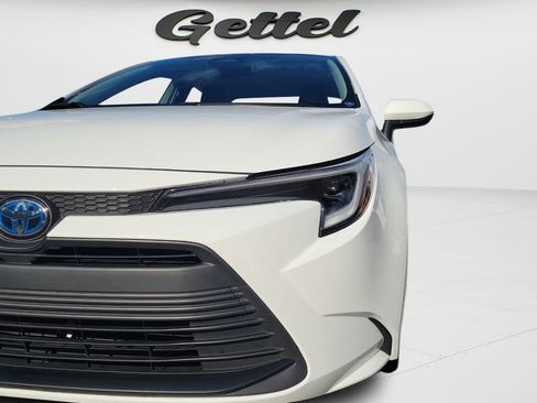 Certified 2023 Toyota Corolla LE FWD image 26