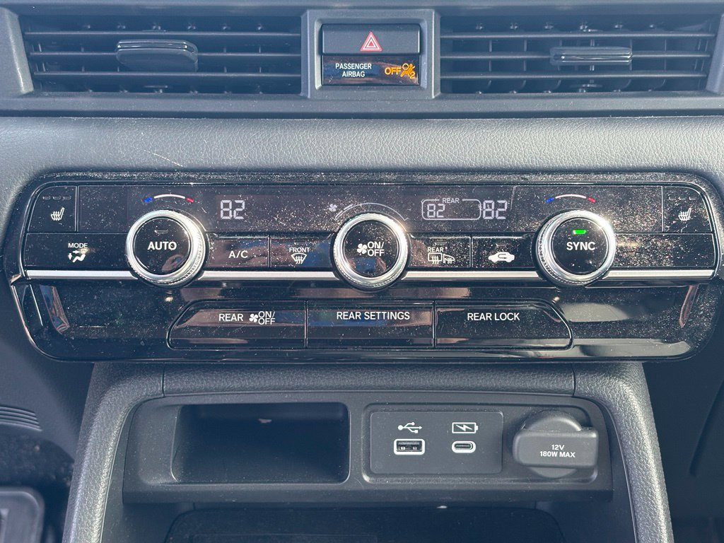Used 2025 Honda Pilot EX-L image 29