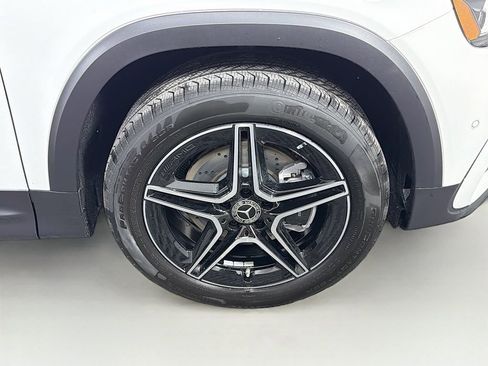 New 2026 Mercedes-Benz GLB 250 4MATIC image 35