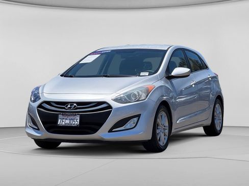 Used 2014 Hyundai Elantra GT FWD image 6