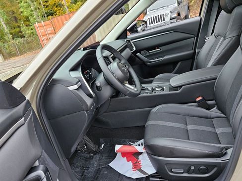 New 2026 MAZDA CX-50 Meridian Edition w/ Weather Package AWD/4WD image 6