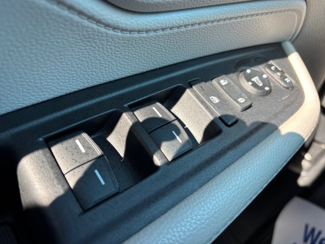 Used 2025 Honda Odyssey EX-L image 16