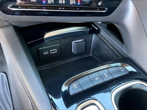 Used 2023 Buick Envision Preferred image 34