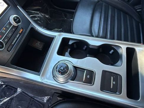 Used 2023 Ford Edge SEL image 13