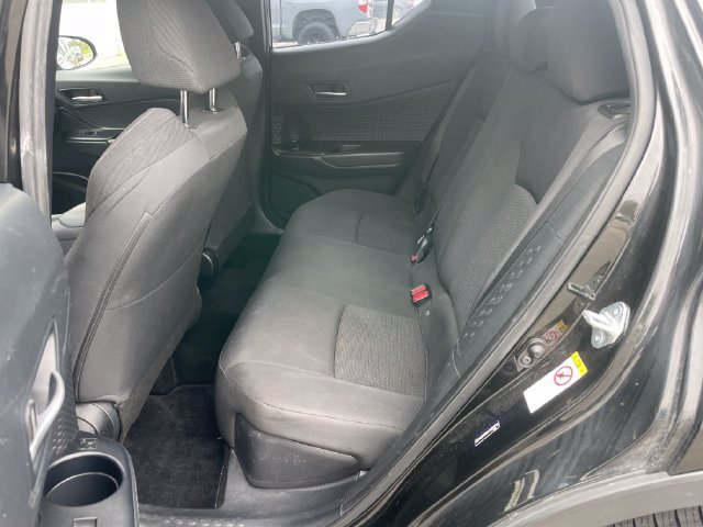 Used 2018 Toyota C-HR XLE FWD image 26
