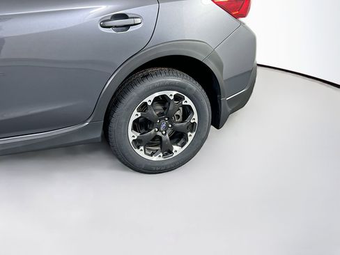Used 2023 Subaru Crosstrek 2.0i Premium AWD/4WD image 30
