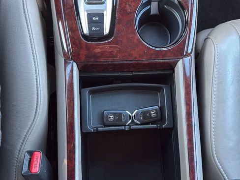 Used 2016 Honda Pilot Elite image 20