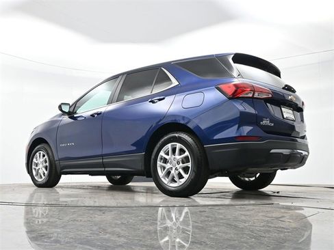 Used 2023 Chevrolet Equinox LT image 27